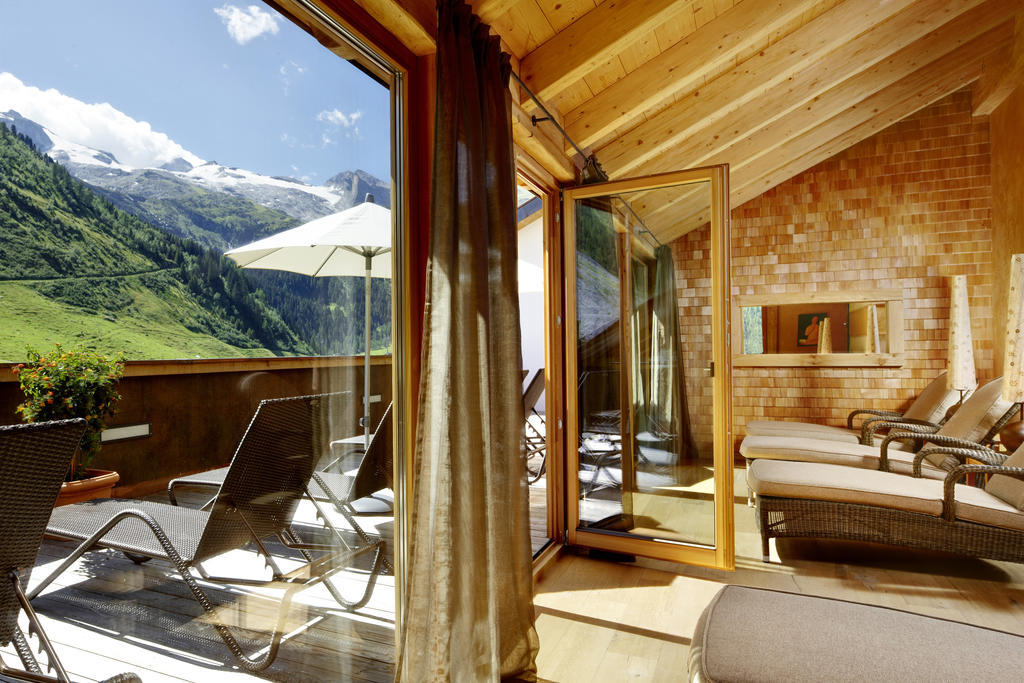 Hotel Berghof Crystal Spa & Sports Tux Exterior foto