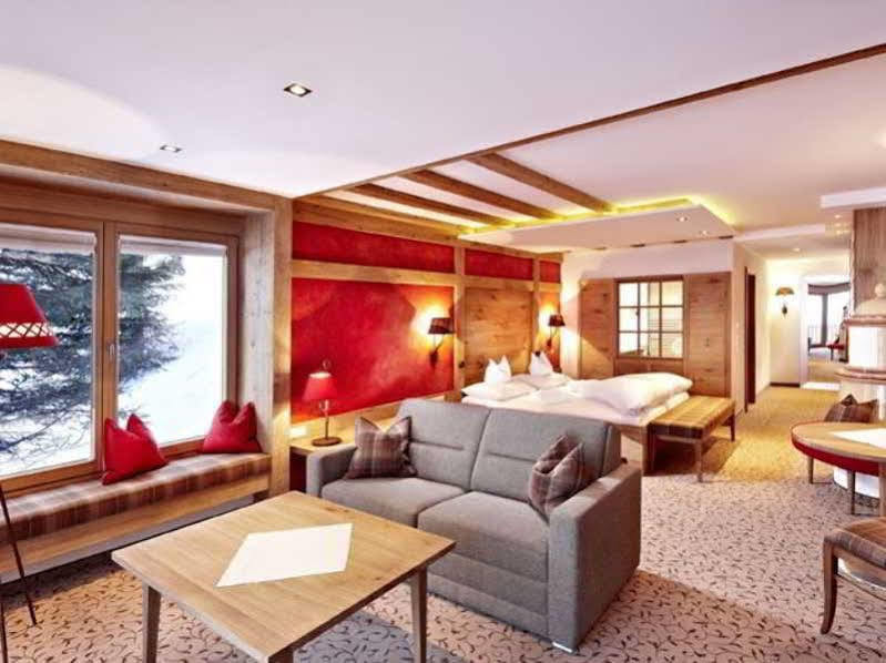 Hotel Berghof Crystal Spa & Sports Tux Exterior foto