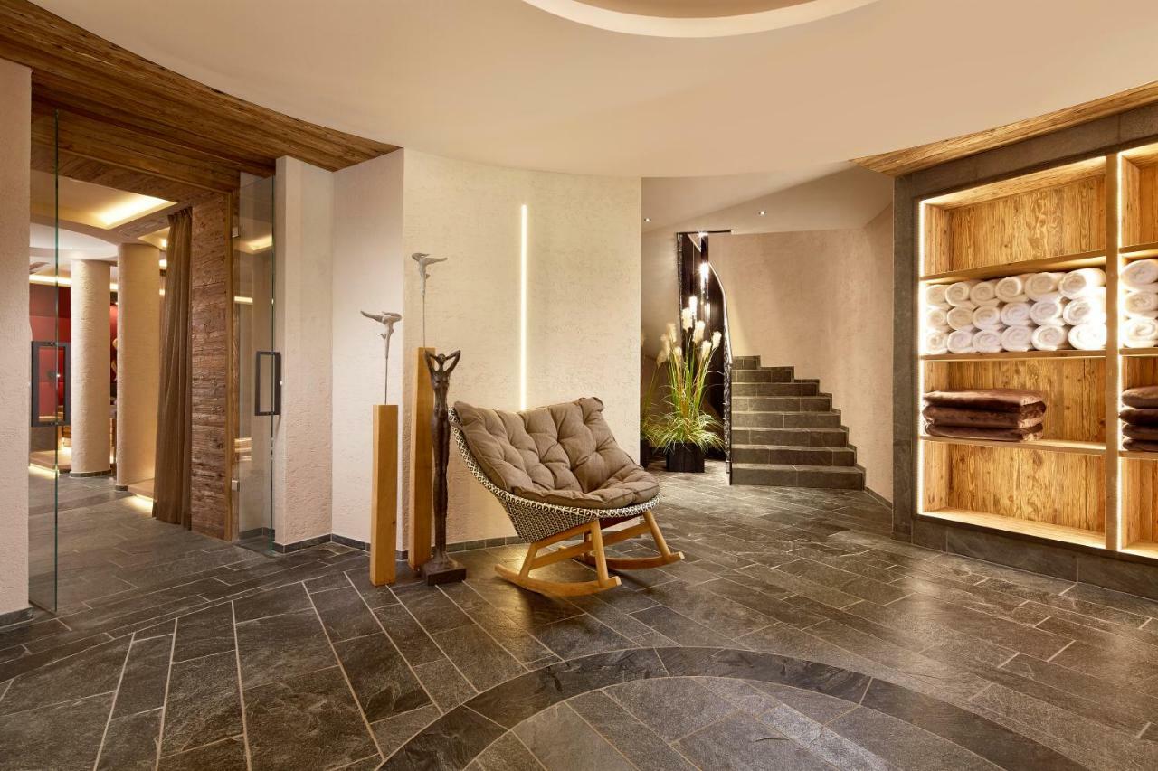 Hotel Berghof Crystal Spa & Sports Tux Exterior foto